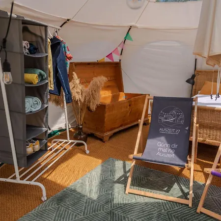 Auszeit 27 - Glampingzelte مكان تخييم